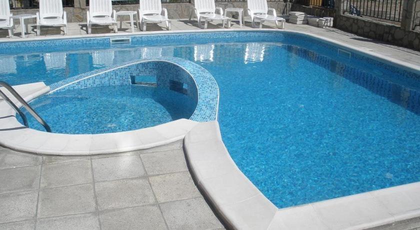 Abelia Residence Apartment Regina 써니비치 외부 사진