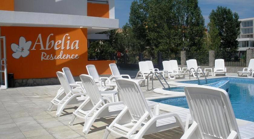 Abelia Residence Apartment Regina 써니비치 외부 사진